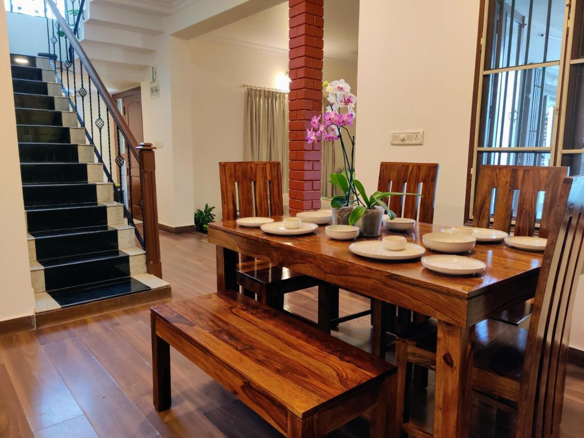 The Rustic Manor - Homestay Бангалор Екстериор снимка