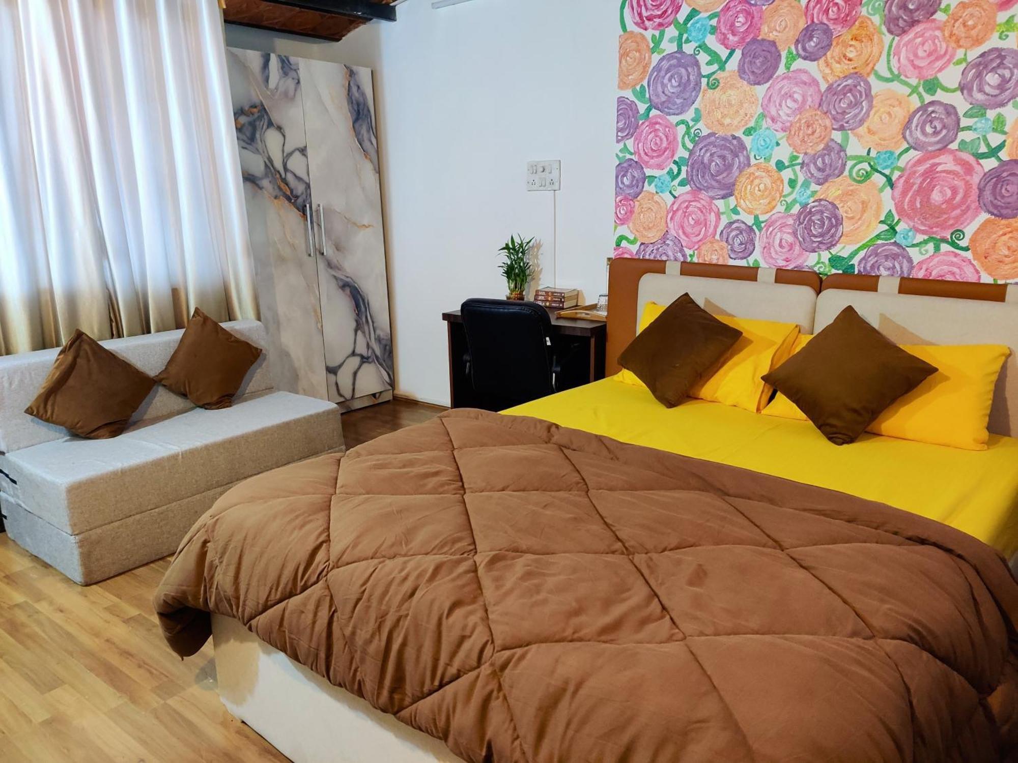 The Rustic Manor - Homestay Бангалор Екстериор снимка