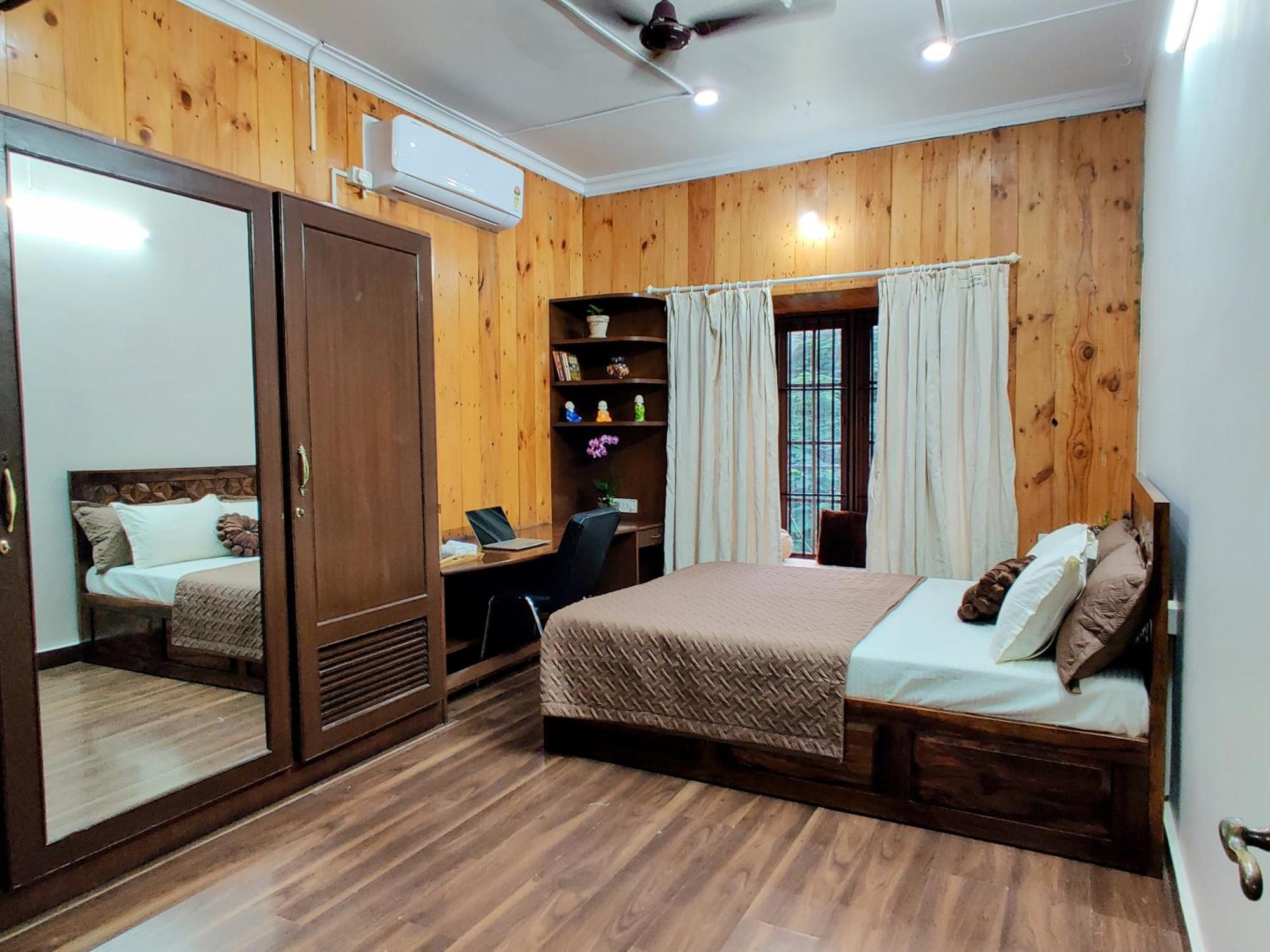The Rustic Manor - Homestay Бангалор Екстериор снимка